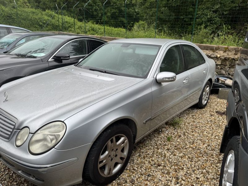 MERCEDES CLASSE E E 280 CDI 190CV  En l'état pour pièces
