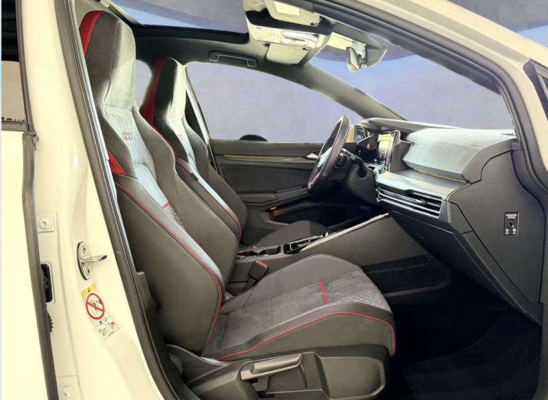 VOLKSWAGEN GOLF GTI CLUBSPORT DSG 2024