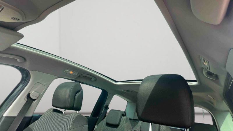 PEUGEOT 5008 2.0 HDI 150ch PREMIUM PACK 2010