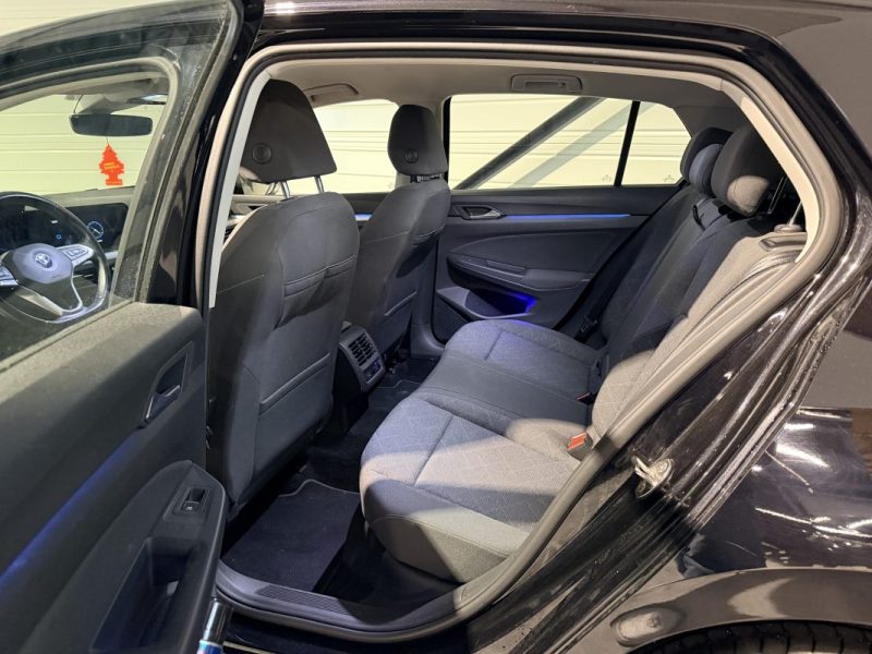 Volkswagen Golf 8 -  2021 - 1.5 TSI - 130 ch - CarPlay, Caméra de recul - LED