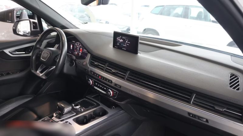 Audi SQ7 V8 4.0 TDI 435ch / Matrix LED / 7 places / BOSE / Quattro