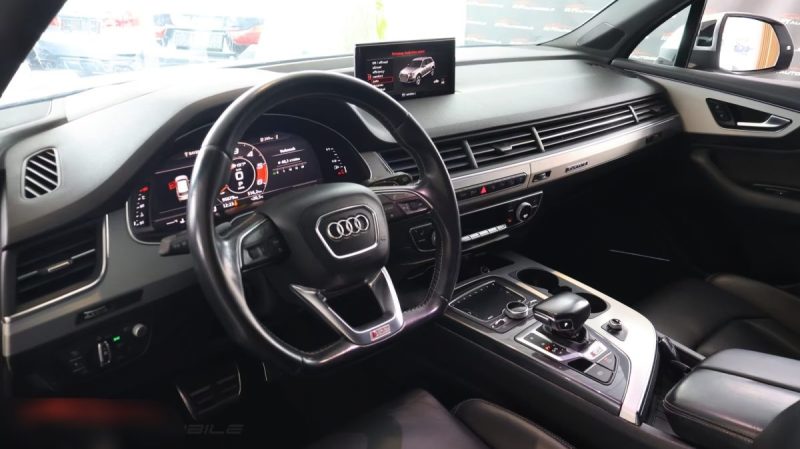 Audi SQ7 V8 4.0 TDI 435ch / Matrix LED / 7 places / BOSE / Quattro