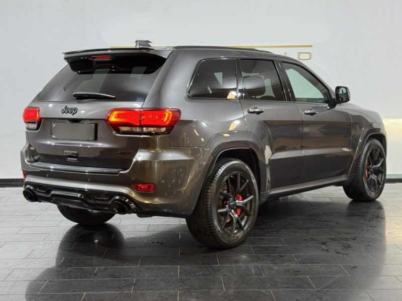 Jeep Grand Cherokee 6.4 V8 HEMI SRT 468ch / Toit ouvrant panoramique / Harman Kardon / Sièges ventil