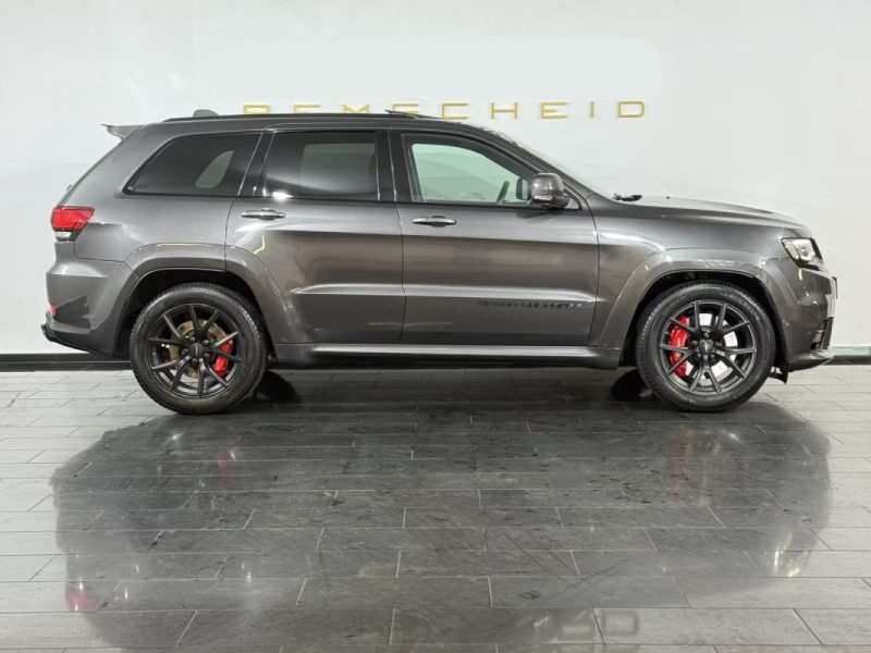 Jeep Grand Cherokee 6.4 V8 HEMI SRT 468ch / Toit ouvrant panoramique / Harman Kardon / Sièges ventil