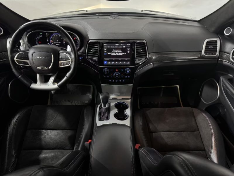 Jeep Grand Cherokee 6.4 V8 HEMI SRT 468ch / Toit ouvrant panoramique / Harman Kardon / Sièges ventil