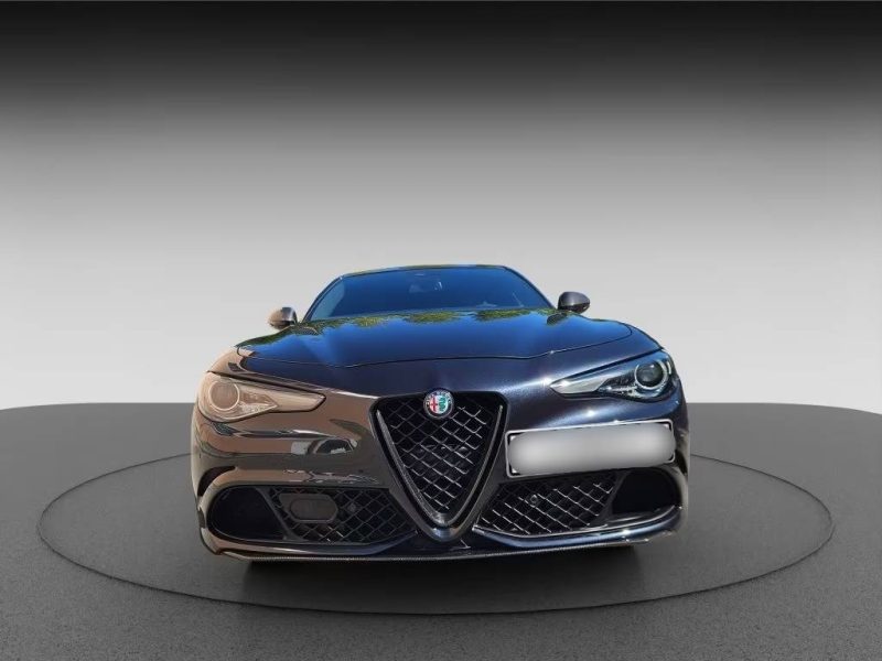 ALFA ROMEO GIULIA QUADRIFOGLIO 510ch / CARBONE / HARMAN KARDON / CAMÉRA / PACK SPORT