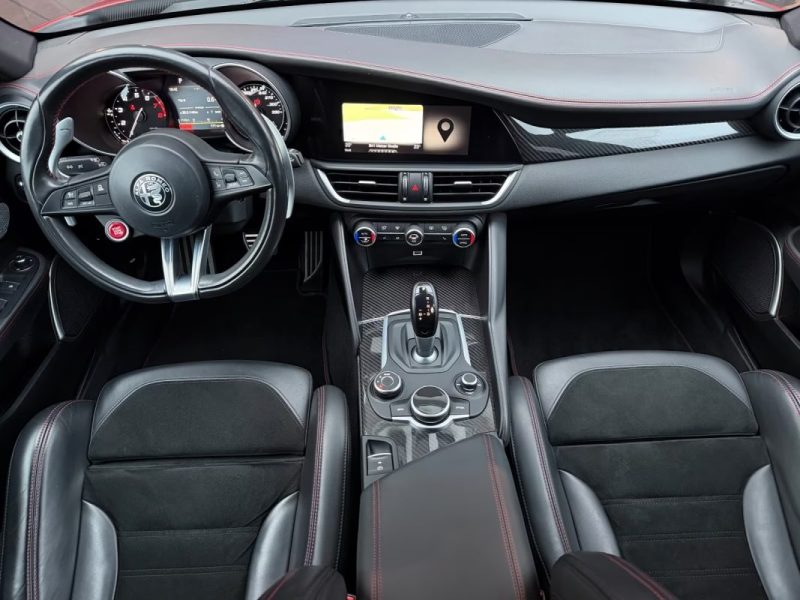 ALFA ROMEO GIULIA QUADRIFOGLIO 510ch / CARBONE / HARMAN KARDON / ACC / ROSSO COMPETIZIONE