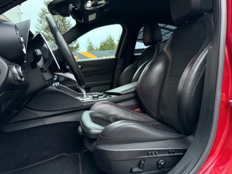 ALFA ROMEO GIULIA QUADRIFOGLIO 510ch / CARBONE / HARMAN KARDON / ACC / ROSSO COMPETIZIONE
