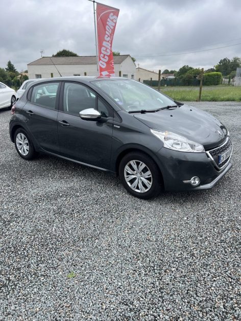 PEUGEOT 208 1.2 VTI ALLURE 5P 2013