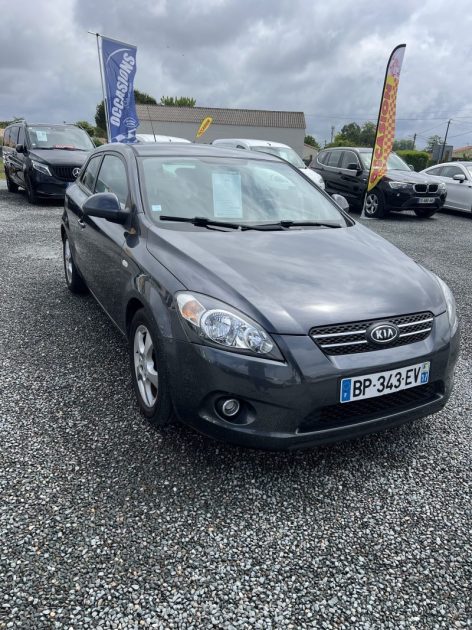 KIA CEE-D PRO CEED 1.6 126 ACTIVE 2008