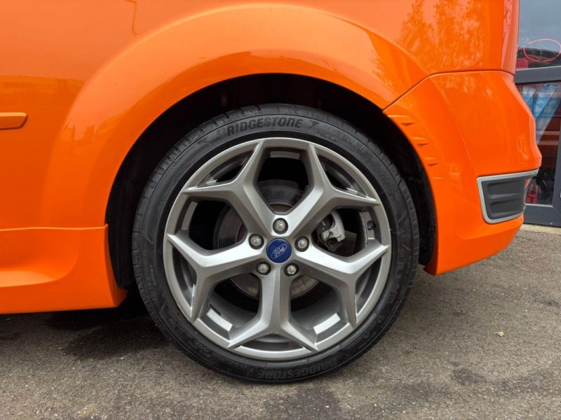 FORD  FOCUS ST 2.5L 225CV Xénon Toe Gps 