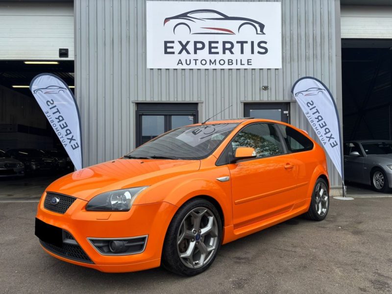 FORD  FOCUS ST 2.5L 225CV Xénon Toe Gps 