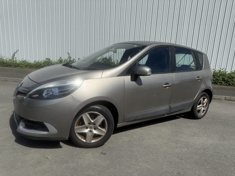 RENAULT SCENIC 3 1.6 DCI - 16V TURBO 2012