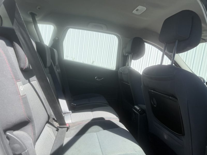RENAULT SCENIC 3 1.6 DCI - 16V TURBO 2012