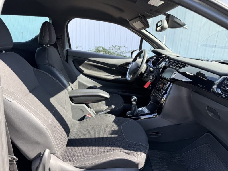 CITROEN DS3 1.6 HDI 90 AIRDREAM SO CHIC 2010
