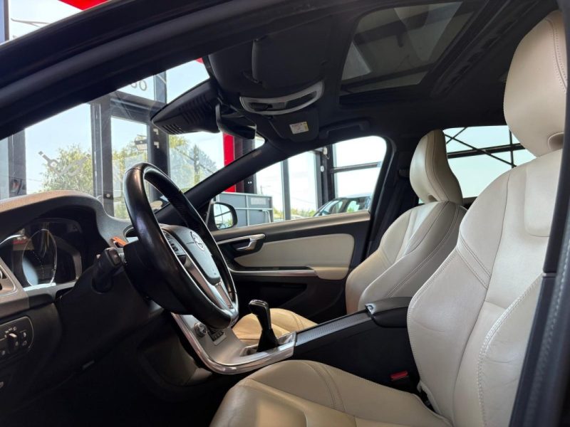🚗 VOLVO V60 2.0 190 Ch ⚙️♨️ Sièges chauffants ☀️ Toit ouvrant 📷 Caméra de recul 🧭 GPS 🛡️Garantie