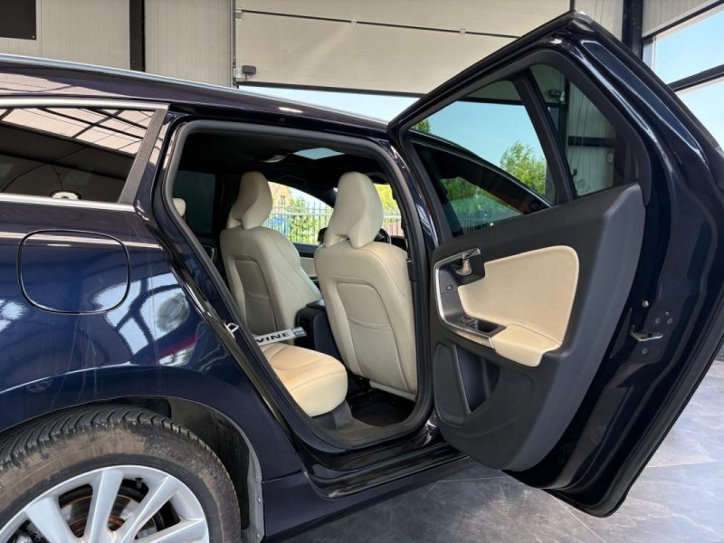🚗 VOLVO V60 2.0 190 Ch ⚙️♨️ Sièges chauffants ☀️ Toit ouvrant 📷 Caméra de recul 🧭 GPS 🛡️Garantie