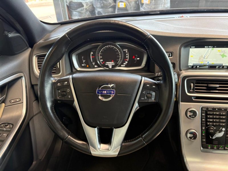 🚗 VOLVO V60 2.0 190 Ch ⚙️♨️ Sièges chauffants ☀️ Toit ouvrant 📷 Caméra de recul 🧭 GPS 🛡️Garantie