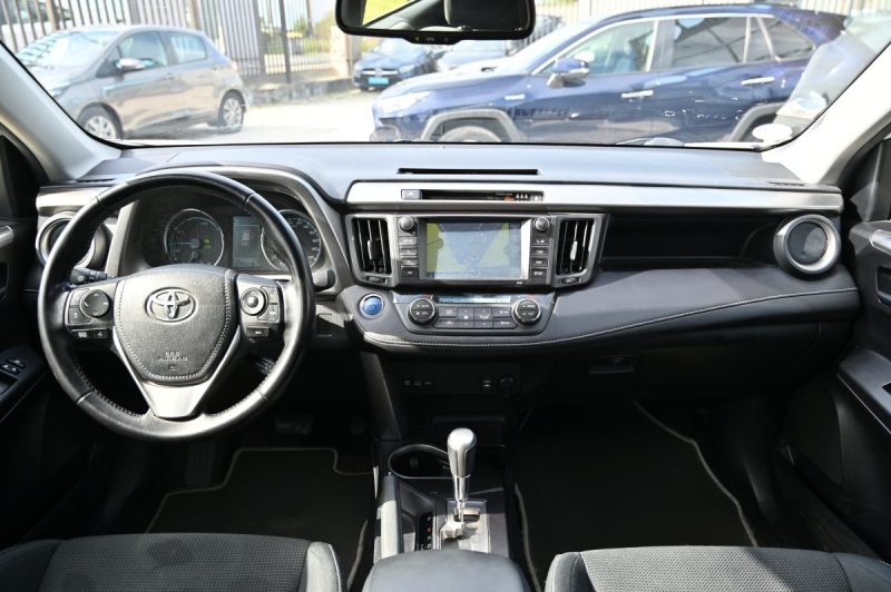 TOYOTA RAV4 197 Hsd Dynamic Business 2WD 01/2017
