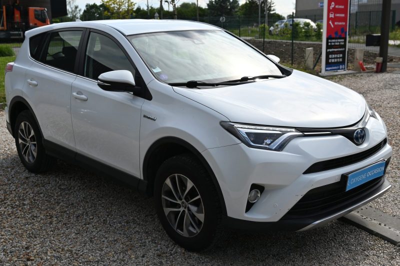 TOYOTA RAV4 197 Hsd Dynamic Business 2WD 01/2017