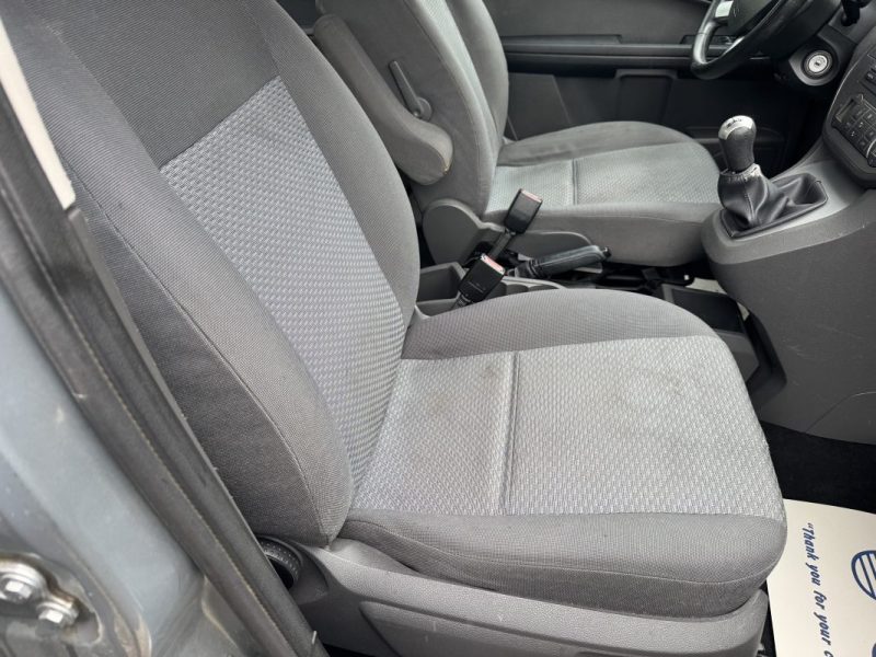FORD C-MAX C-MAX 1.6 TDCI 110 CH 2004