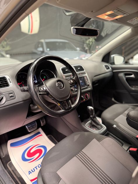 MAGNIFIQUE VOLKSWAGEN POLO 1.2 TSI 90CH DSG7 ( APPLE CARPLAY, CLIMATISATION ) ⭐️⭐️⭐️⭐️⭐️