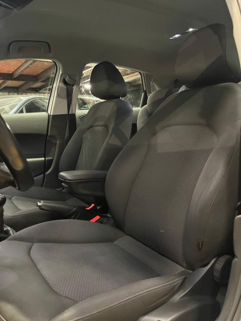 MAGNIFIQUE AUDI A1 S LINE 1.0 TSI 95 CH (PACK S LINE, CLIMATISATION)