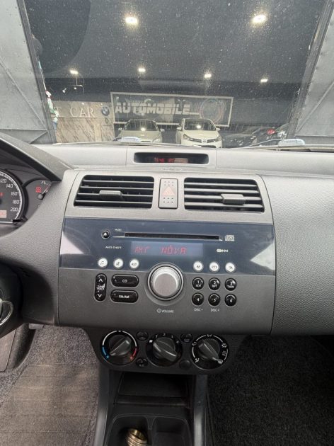 SUZUKI SWIFT 1.5 CONFORT 2007 - 59 107Kms - Premier Main - Distrib ok - SUIVIT SUZUKI