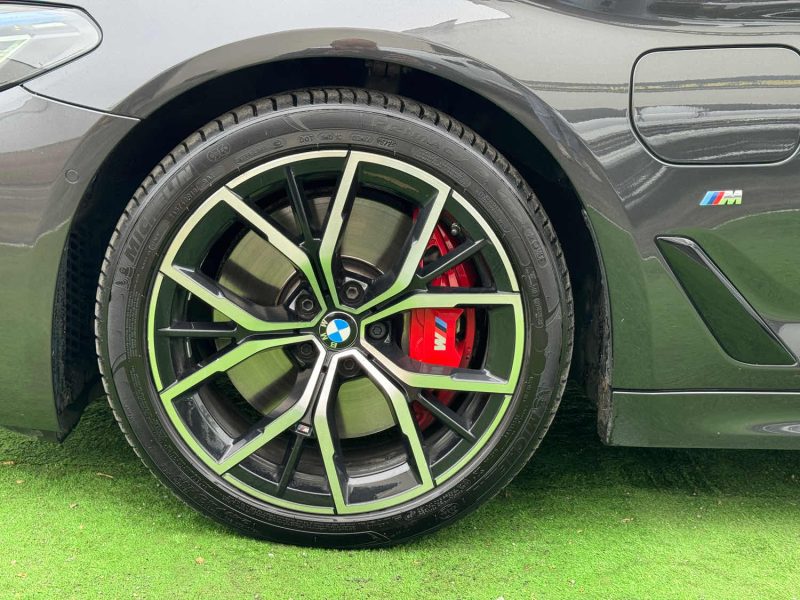 B.M.W. SERIE 5 545EA XDRIVE 394CH M SPORT / FULL OPTIONS ORIGINE FRANCE GARANTIE 12 MOIS  2021