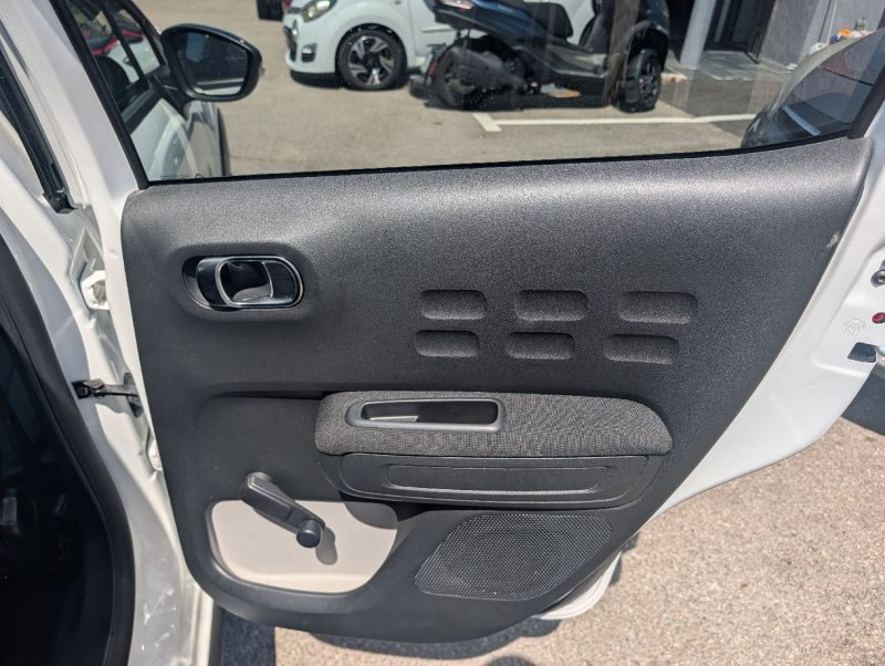 Citroen c3 ii 1.2 puretech 110ch shine 56.000kms excellent etat bm6 apple car play camera de recul e