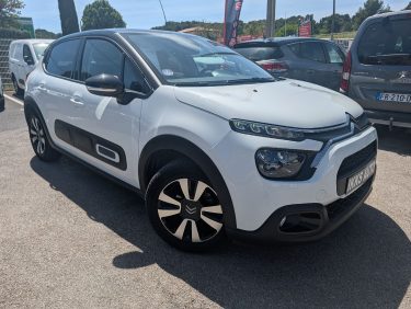 Citroen c3 ii 1.2 puretech 110ch shine 56.000kms excellent etat bm6 apple car play camera de recul e