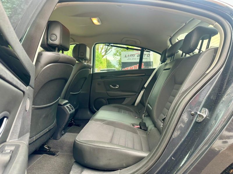 RENAULT LAGUNA III 1.5 dCi 110 BOSE EDITION 
