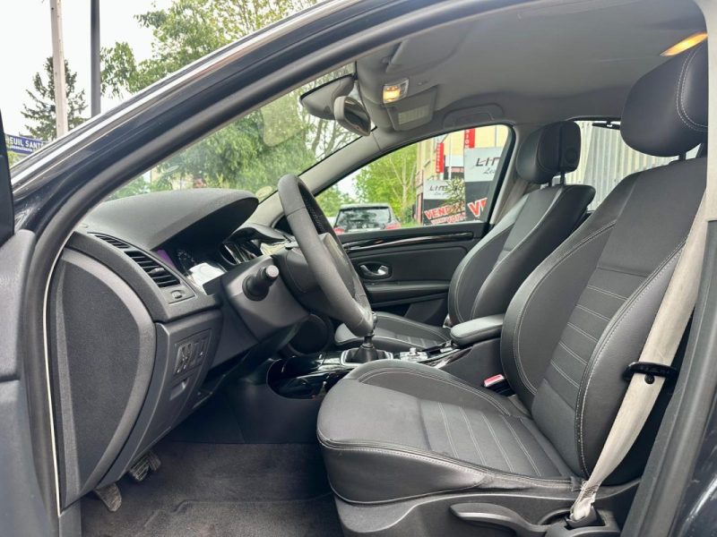 RENAULT LAGUNA III 1.5 dCi 110 BOSE EDITION 