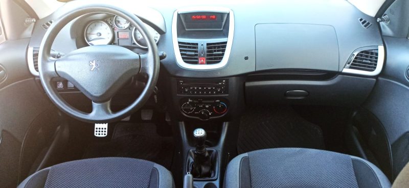 PEUGEOT 206+ 5P 1ER MAIN GARANTIE 6MOIS