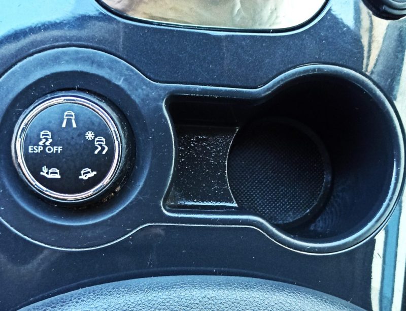 PEUGEOT 3008 1.6 HDI ACTIVE GRIP CONTROL GARANTIE 6MOIS