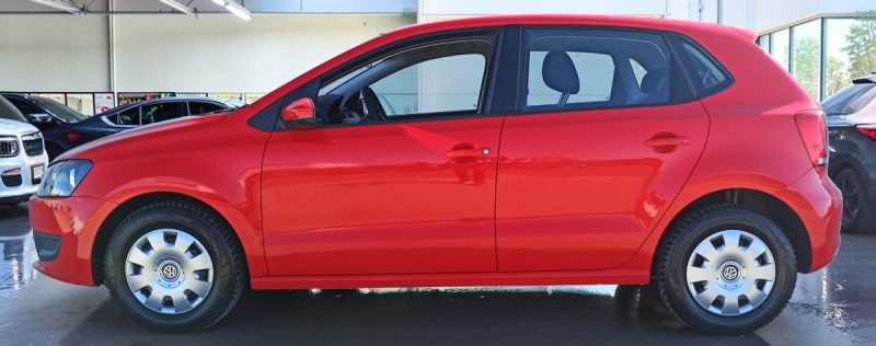 VOLKSWAGEN POLO 1.2 70CV CONFORT 5PORTES 1ER MAIN GARANTIE 6MOIS