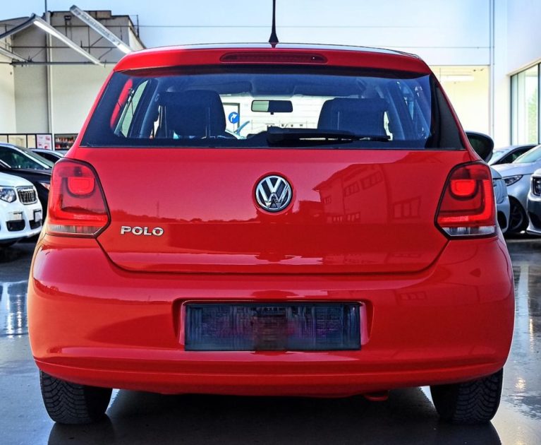VOLKSWAGEN POLO 1.2 70CV CONFORT 5PORTES 1ER MAIN GARANTIE 6MOIS