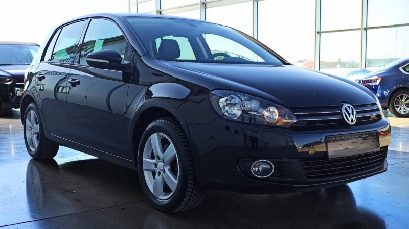 VOLKSWAGEN GOLF 1.6 TDI 110CV TEAM 5PORTES GARANTIE 6MOIS