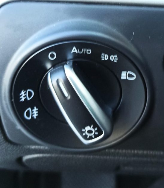 VOLKSWAGEN GOLF 1.6 TDI 110CV TEAM 5PORTES GARANTIE 6MOIS