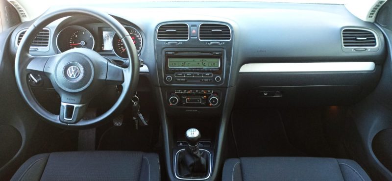 VOLKSWAGEN GOLF 1.6 TDI 110CV TEAM 5PORTES GARANTIE 6MOIS