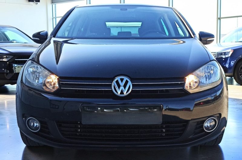 VOLKSWAGEN GOLF 1.6 TDI 110CV TEAM 5PORTES GARANTIE 6MOIS