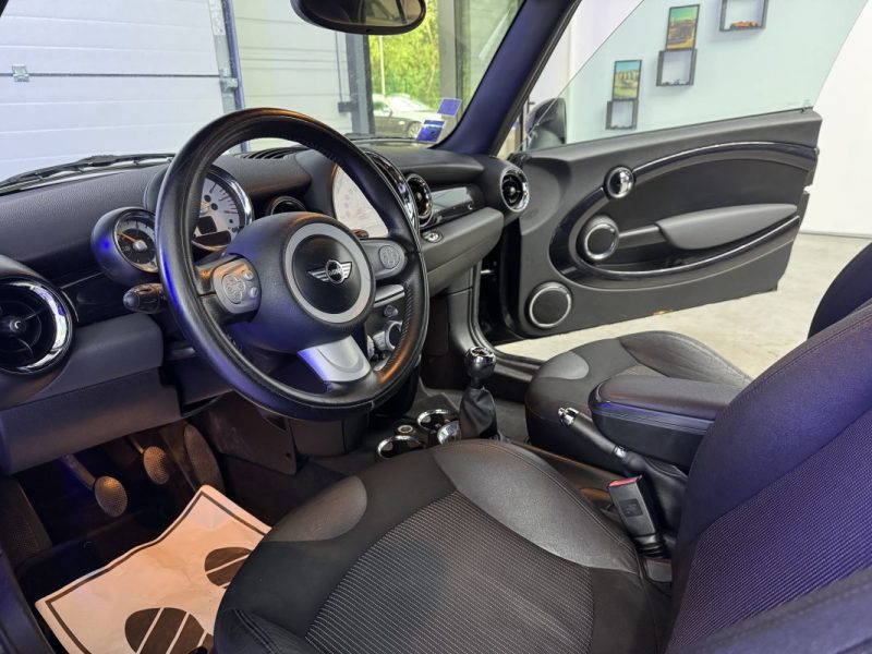 Mini Cooper Cabriolet - R57 BVM - Garantie 12 mois