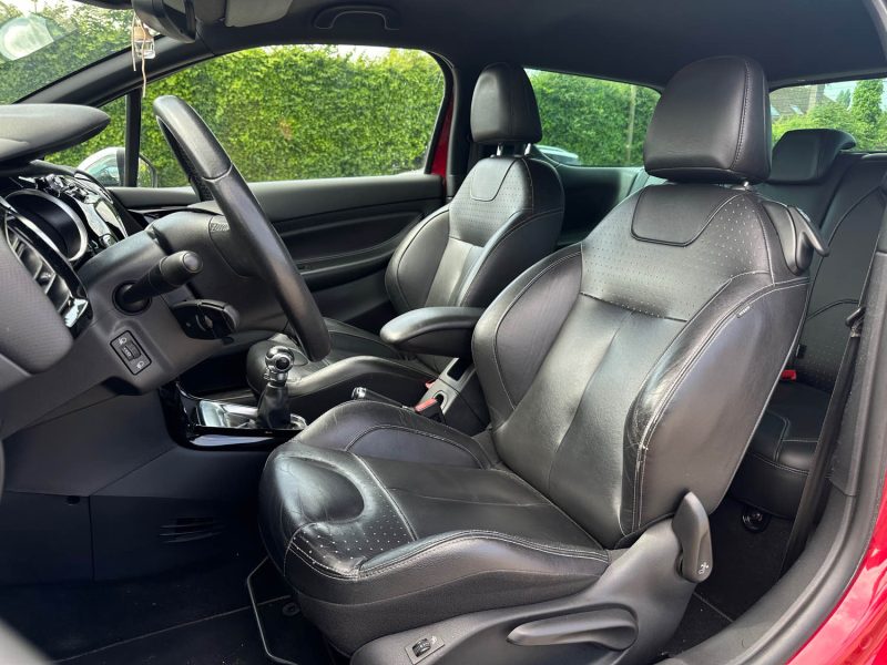 CITROEN DS3 1.6 HDI 90 SO CHIC 2012