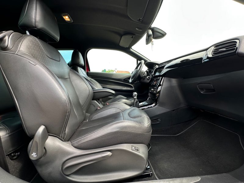 CITROEN DS3 1.6 HDI 90 SO CHIC 2012