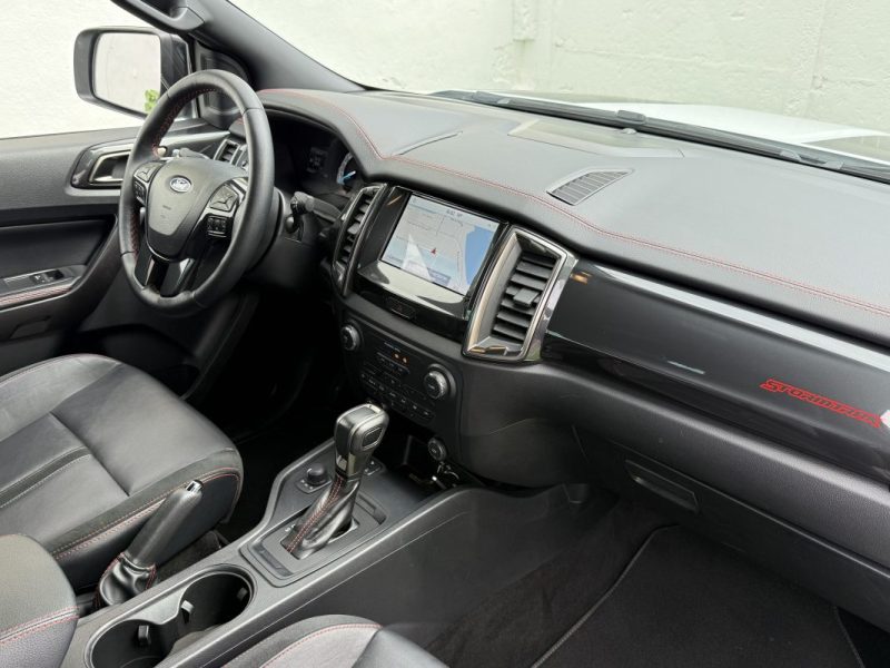 FORD RANGER  2.0 TDCI 213CH SUPER CAB STORMTRAK BVA10 ATTELAGE ORIGINE FRANCE GARANTIE 6 MOIS 