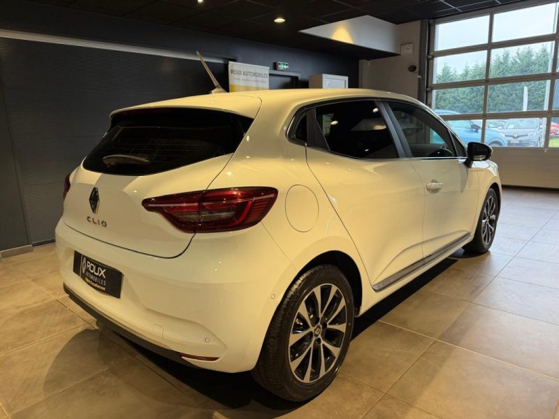 RENAULT CLIO  TCE 90 INTENS CAMERA 360° / GRAND ECRAN 9.3P / ANGLES MORTS  2021