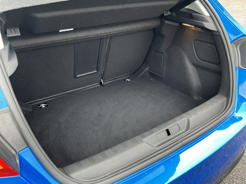 PEUGEOT  308  1,5 BLUE-HDI 130 CV ALLURE PACK  *CAMÉRA DE RECUL - BOÎTE 6 VITESSES 