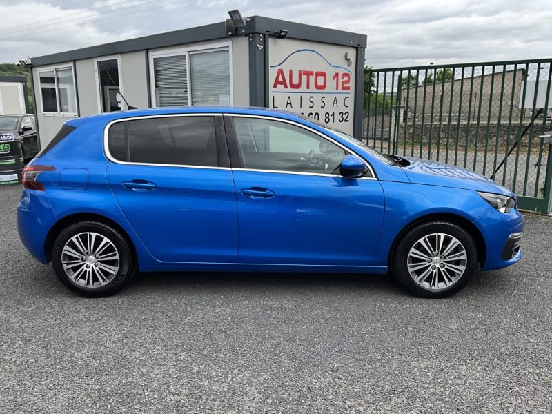 PEUGEOT  308  1,5 BLUE-HDI 130 CV ALLURE PACK  *CAMÉRA DE RECUL - BOÎTE 6 VITESSES 