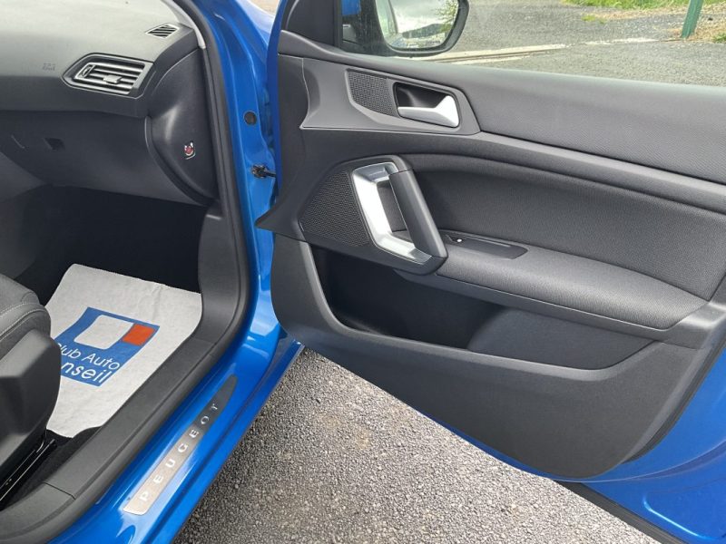 PEUGEOT  308  1,5 BLUE-HDI 130 CV ALLURE PACK  *CAMÉRA DE RECUL - BOÎTE 6 VITESSES 