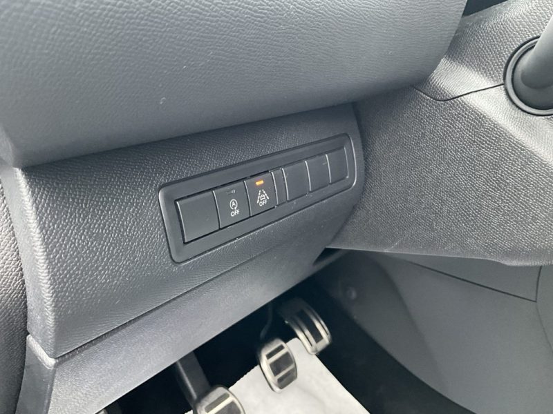 PEUGEOT  308  1,5 BLUE-HDI 130 CV ALLURE PACK  *CAMÉRA DE RECUL - BOÎTE 6 VITESSES 
